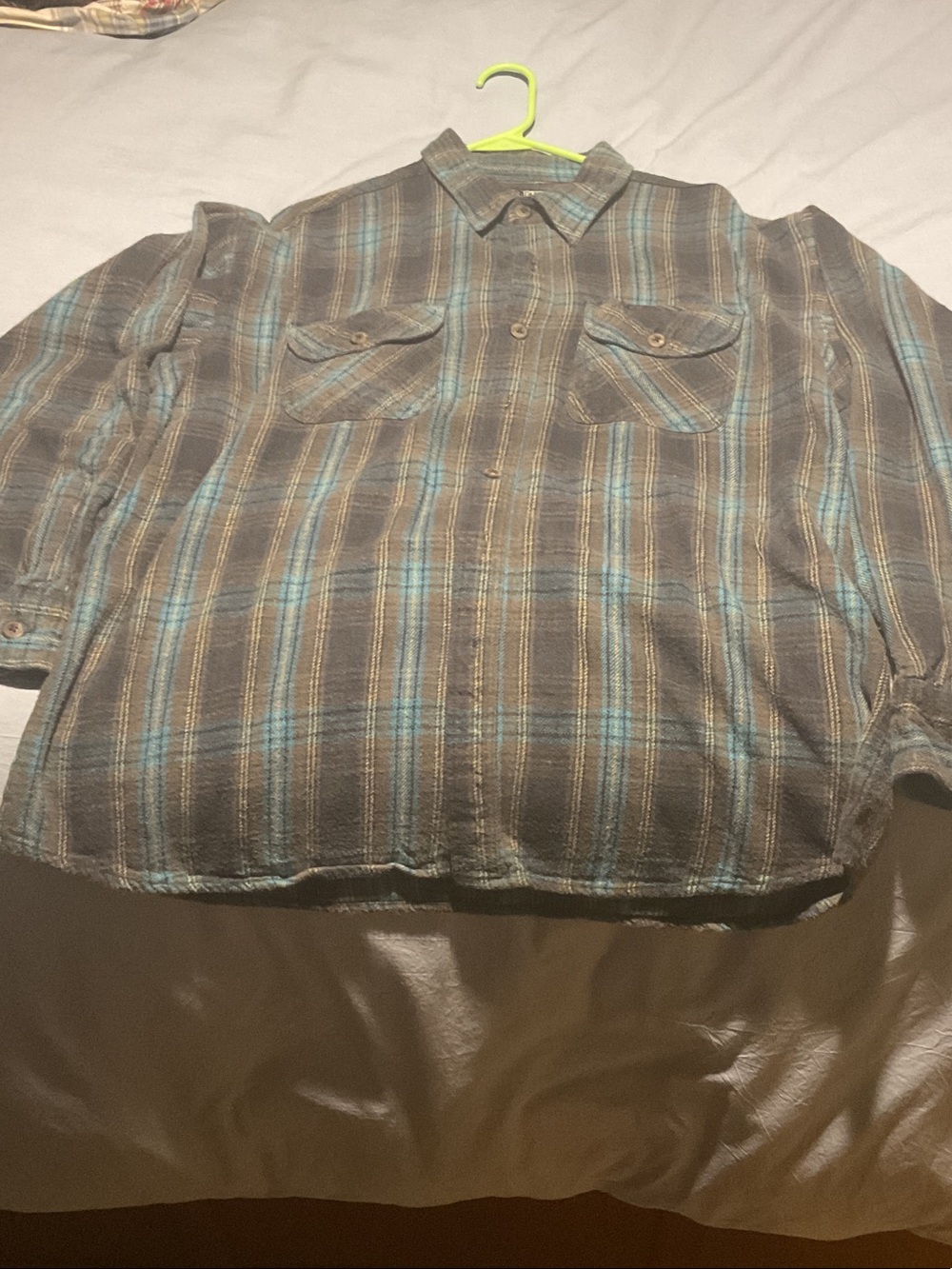 Casual Men's Plaid Button-Down Shirt - Grey & Blue